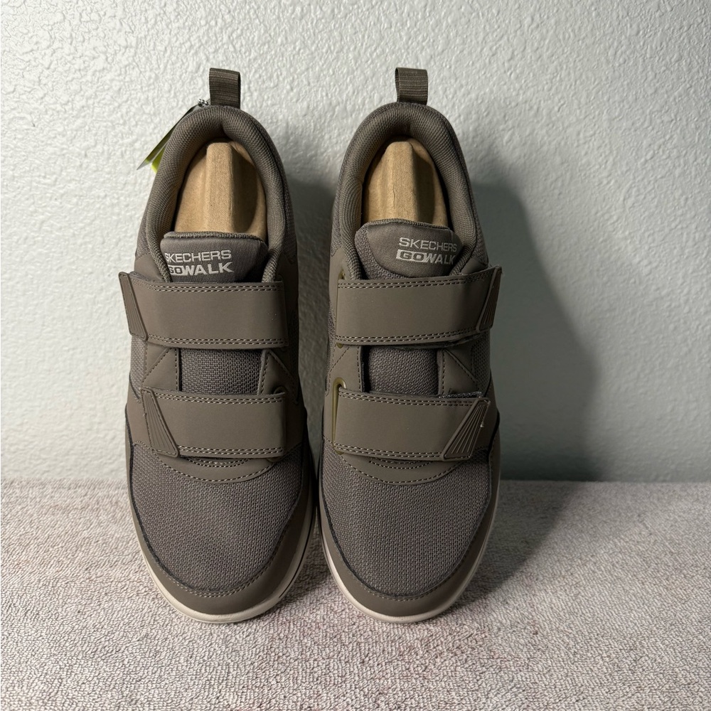 Skechers Tan/Gray Velcro Sneakers